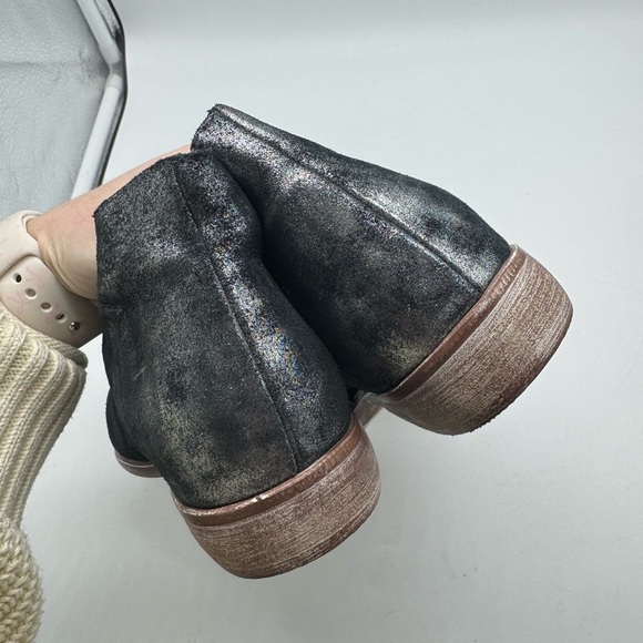 Free People Women's Royale Flat Leather Metallic Black Size 6.5 - Picture 4 of 10
